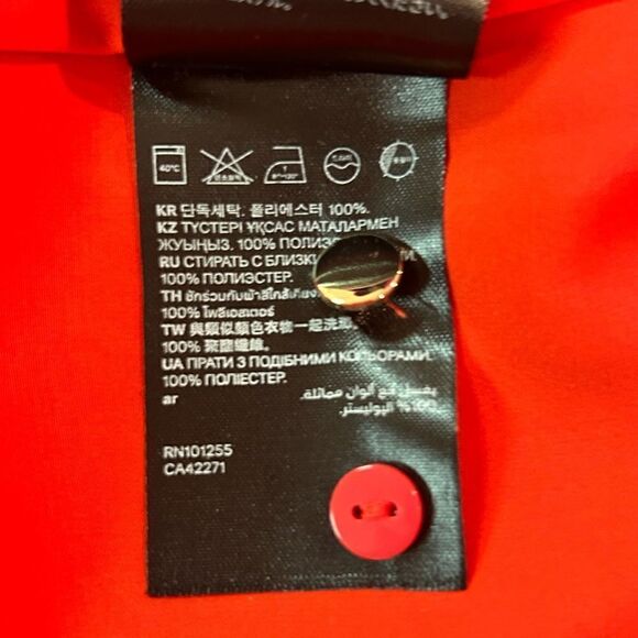 H&M blouse  - Picture 6 of 7